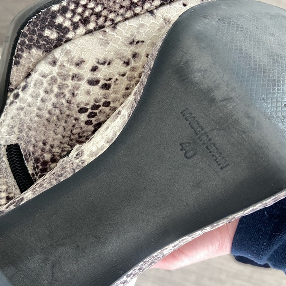 ***SOLD**^L’intervalle Henessey Nude Snake Ankle Boots size EU 40/US 9 - Picture 9 of 9